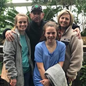 Meet your Posher, Liz